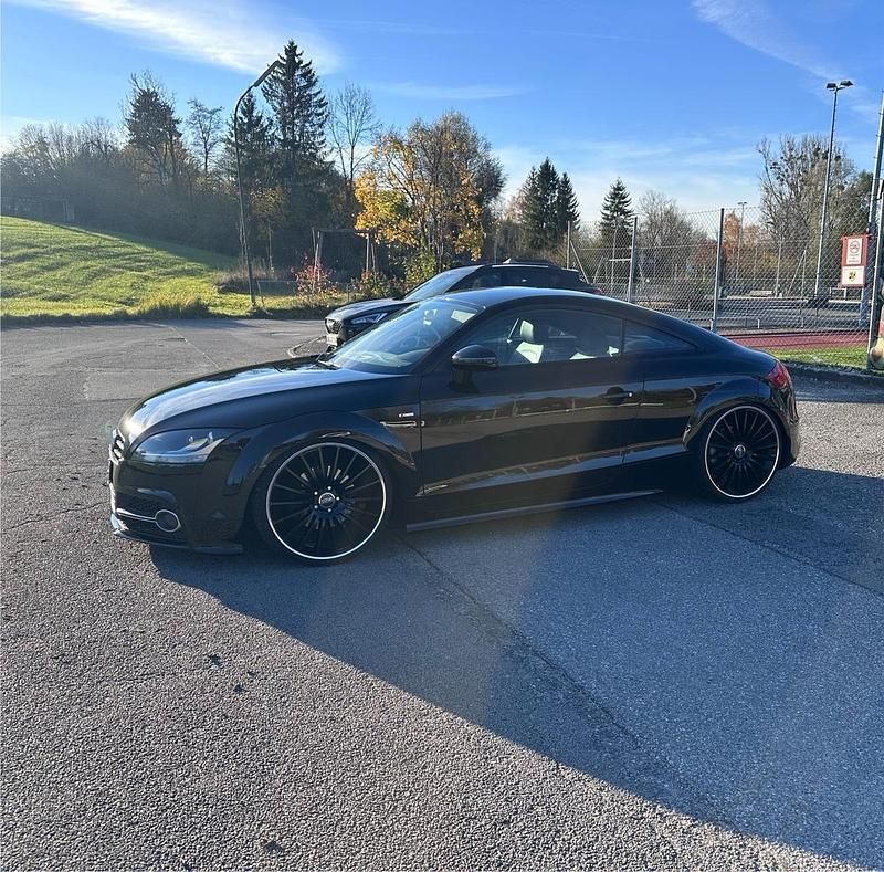 Schwarz Gebraucht 2007 Audi TT S-Line Coupé | 8.599 € (Teuer) - Bild 1/4