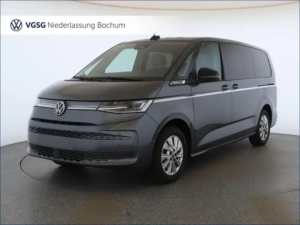 Gebraucht VW Multivan Style 204 PS (150 kW) 2025 Grau Van / Kleinbus