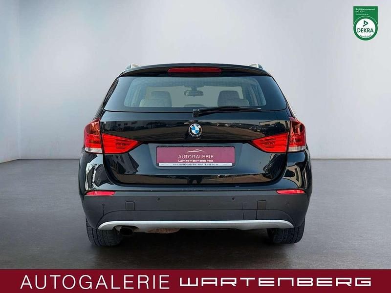 Gebraucht BMW X1 150 PS (110 kW) 2012 Schwarz SUV