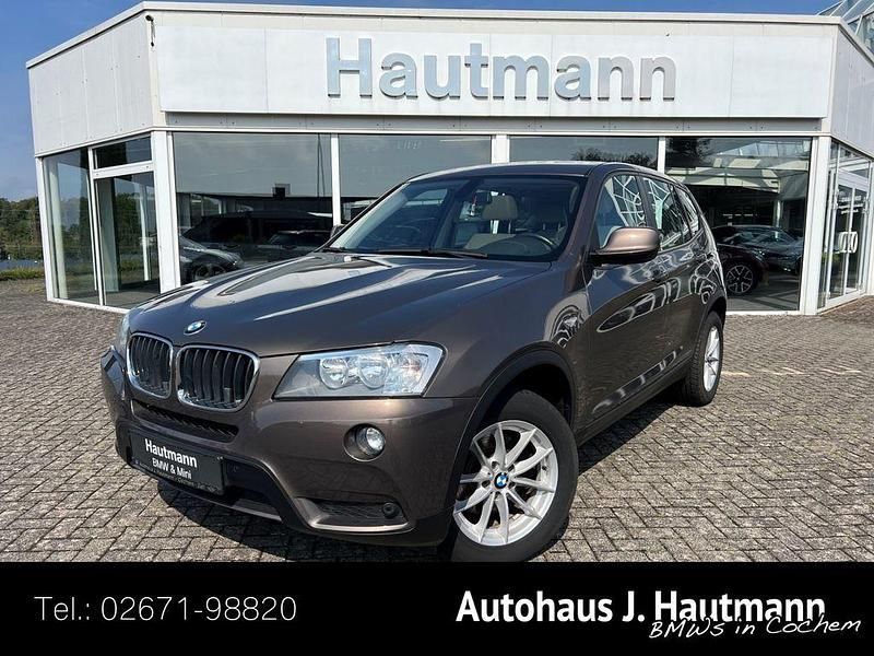 Braun Gebraucht 2012 BMW X3 Sport Line SUV | 14.950 € (Fairer Preis) - Bild 1/4
