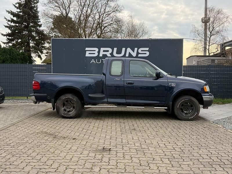 Gebraucht Ford V8 Lariat 264 PS (194 kW) 2003 Blau SUV