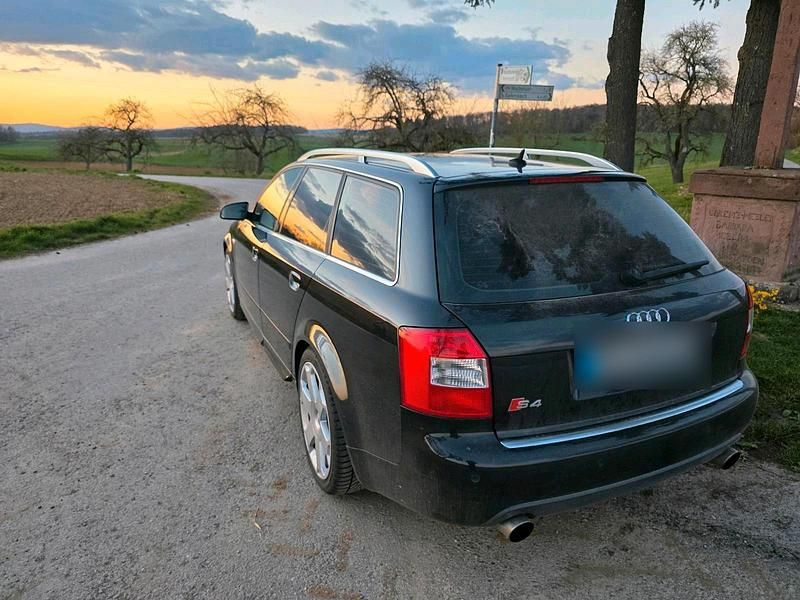 Second-hand Audi S4 344 CP (253 kW) 2004 Negru Break