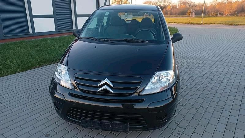 Gebraucht Citroën C3 75 PS (55 kW) 2009 Schwarz Kleinwagen