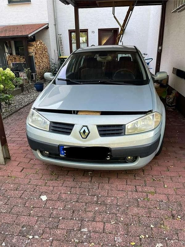 Gebraucht 2004 Renault Mégane II Limousine | 1.000 € (Guter Preis) - Bild 1/4