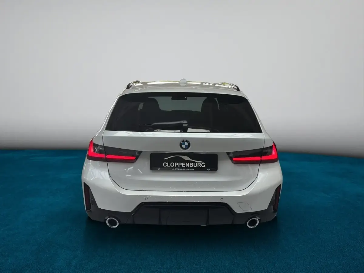 Nouvelle BMW 320 Shadowline 190 ch (139 kW) 2026 Blanc Break