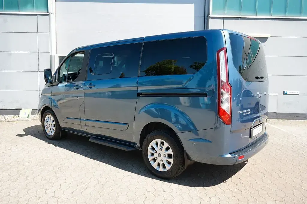 Gebraucht Ford Tourneo Custom Titanium X 185 PS (136 kW) 2020 Blau Van