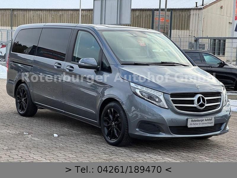Gebraucht Mercedes V250 Edition 190 PS (139 kW) 2018 Grau Van / Kleinbus