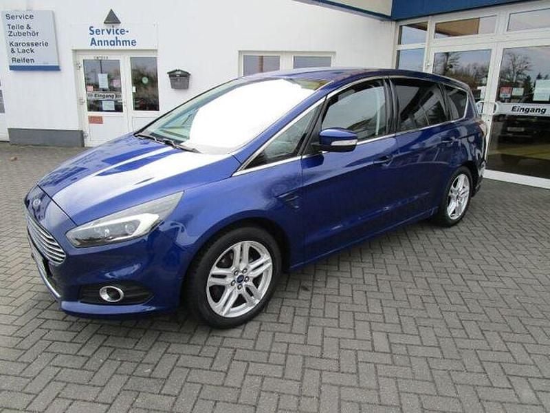 Gebraucht Ford S-MAX Titanium 190 PS (139 kW) 2016 Blau Van / Kleinbus