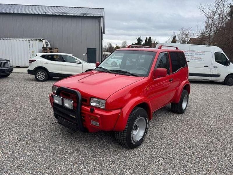 Gebraucht Nissan Terrano 124 PS (91 kW) 1995 Rot SUV