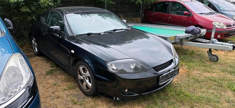 Schwarz Gebraucht 2006 Hyundai Coupé Coupé | 1.499 € (Superpreis) - Bild 1/4
