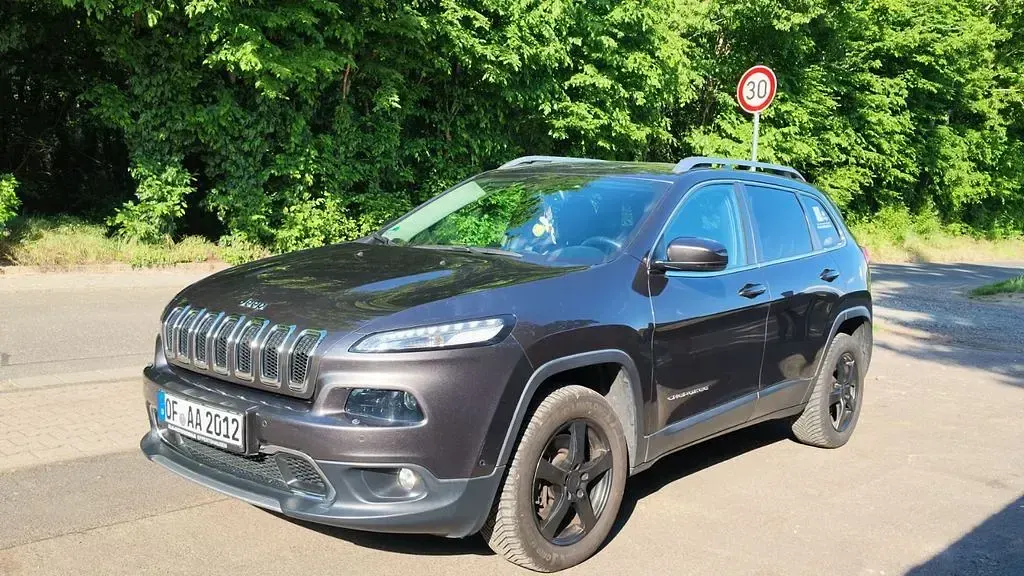 Occasion Jeep Cherokee Limited 140 ch (102 kW) 2014 Gris SUV