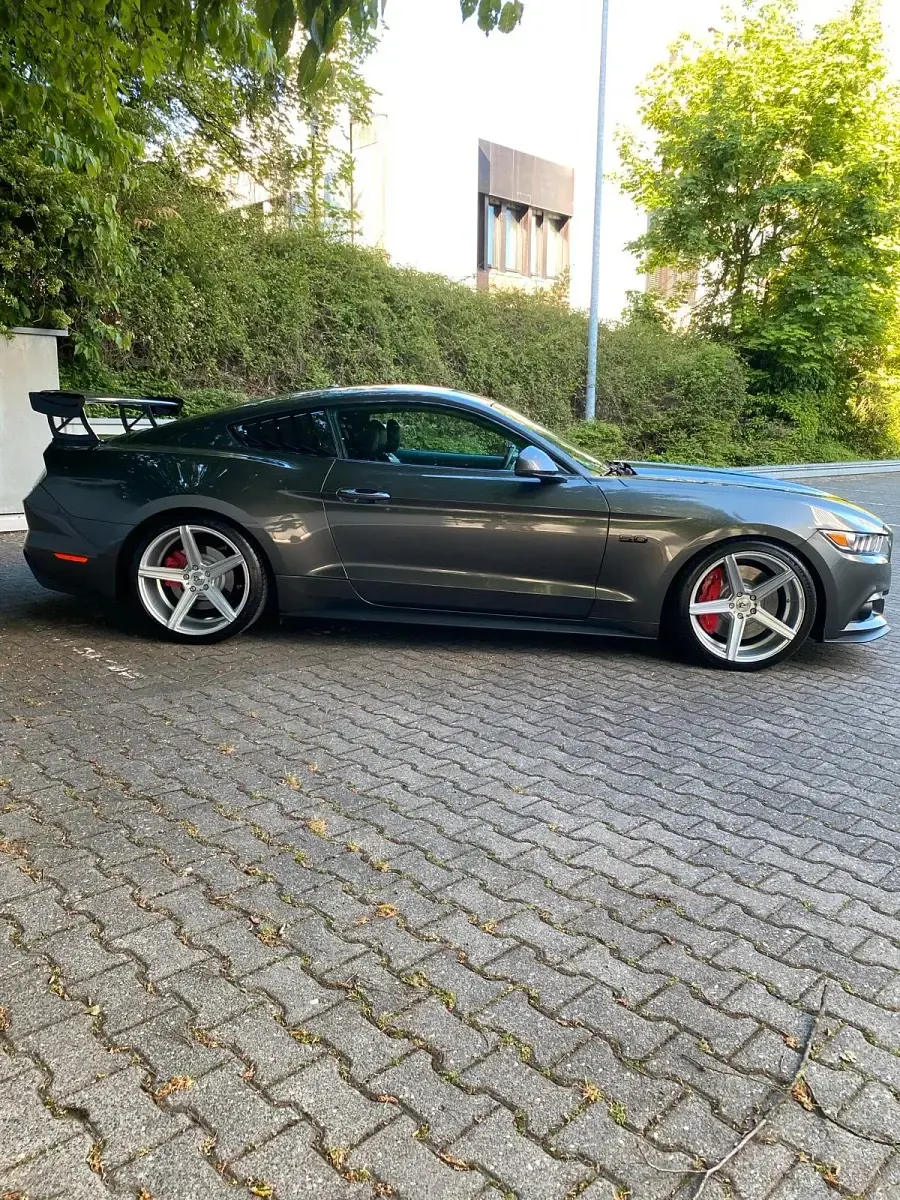 Brugt Ford Mustang GT 421 HK (309 kW) 2017 Grå Coupe