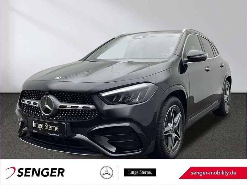 Schwarz Gebraucht 2023 Mercedes GLA200 AMG SUV | 39.990 € (Fairer Preis) - Bild 1/3