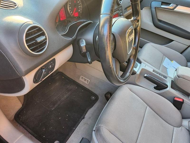 Gebraucht Audi A3 150 PS (110 kW) 2006 Blau Kleinwagen