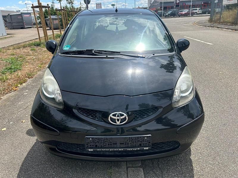 Schwarz Gebraucht 2007 Toyota Aygo Kleinwagen | 1.500 € (Fairer Preis) - Bild 1/4