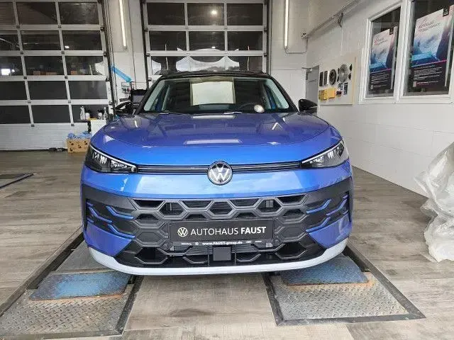 Gebraucht VW T-Roc Life 150 PS (110 kW) 2026 Blau metallic SUV