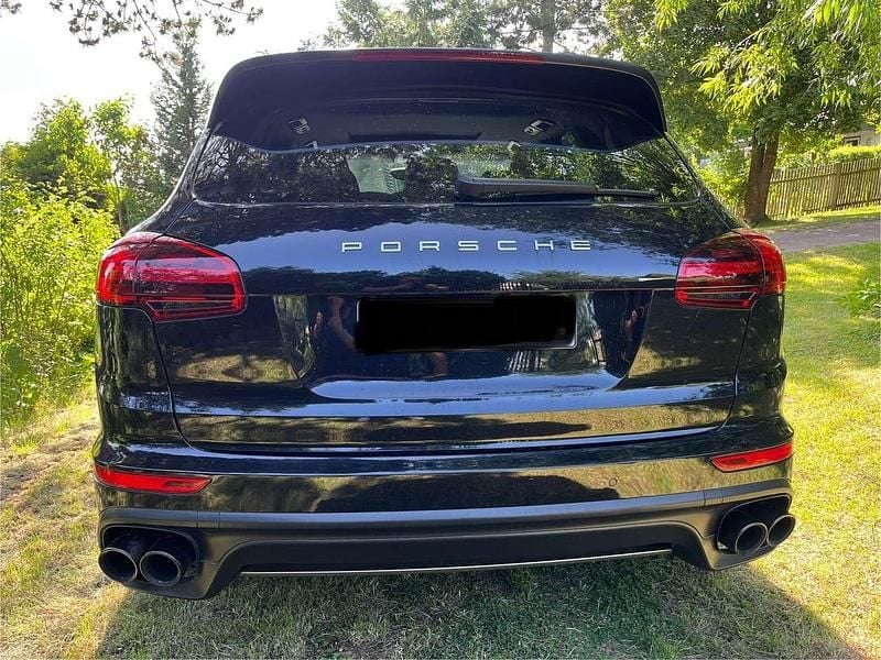 Gebraucht Porsche Cayenne 299 PS (219 kW) 2011 Schwarz SUV
