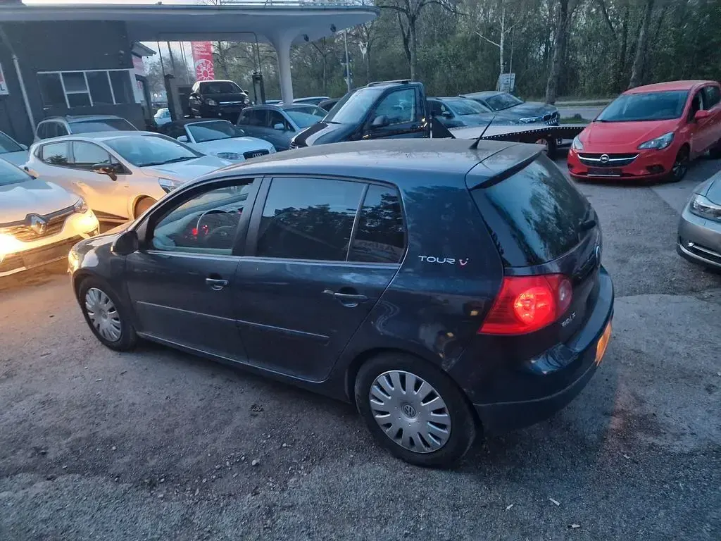 Gebraucht VW Golf V Edition 122 PS (89 kW) 2007 Blau Limousine
