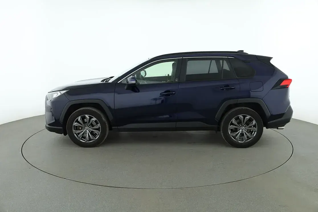 Gebraucht Toyota RAV4 Hybrid Team 120 PS (88 kW) 2023 Blau SUV