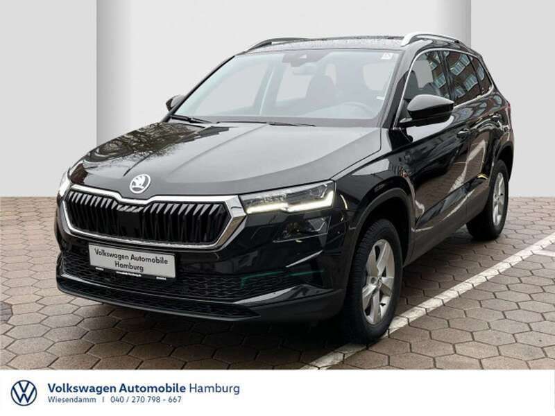 Blackmagic perleffekt Gebraucht 2025 Skoda Karoq Drive SUV | 42.940 € (Teuer) - Bild 1/4