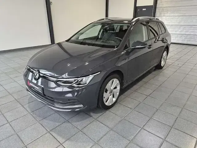 Gebraucht VW Golf VIII Move 110 PS (80 kW) 2024 Grau Kombi