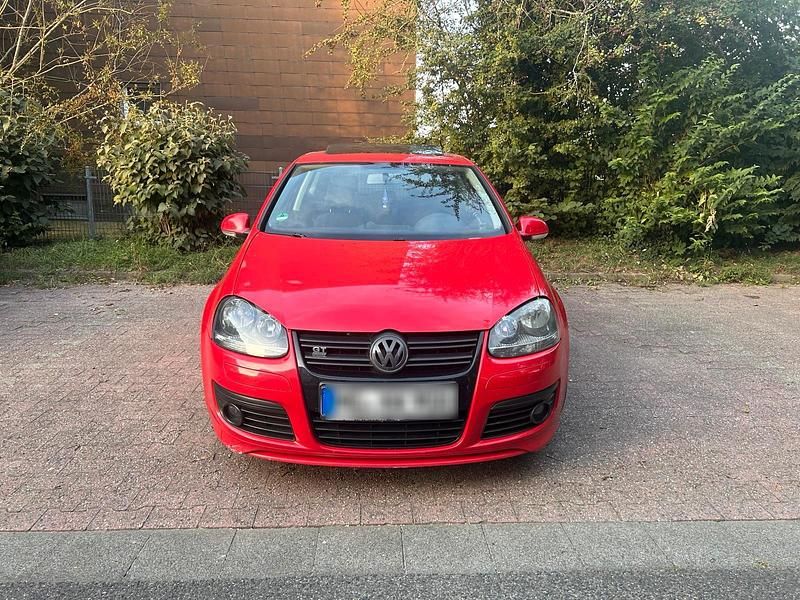 Rot Gebraucht 2008 VW Golf V GT Coupé | 5.000 € (Teuer) - Bild 1/4