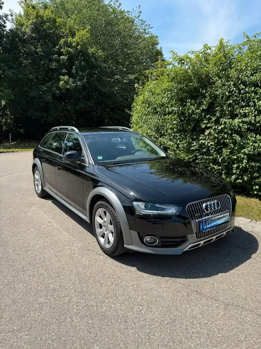 Gebraucht Audi A4 Allroad 190 PS (139 kW) 2015 Schwarz Kombi