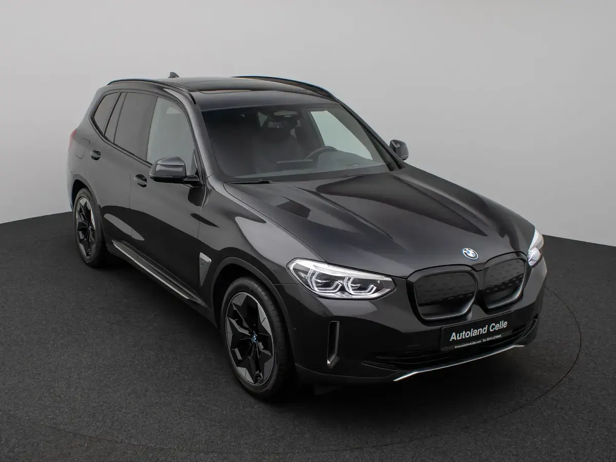 Używany BMW iX3 Impressive 210 kW (286 KM) 2021 Szary SUV