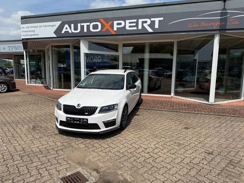 Weiß Gebraucht 2016 Skoda Octavia RS Kombi | 12.999 € (Superpreis) - Bild 1/4