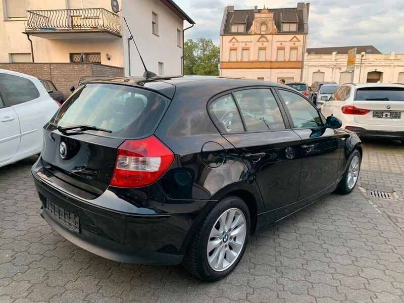 Schwarz Gebraucht 2006 BMW 118 Advantage Kleinwagen | 4.650 € (Etwas zu teuer) - Bild 1/4