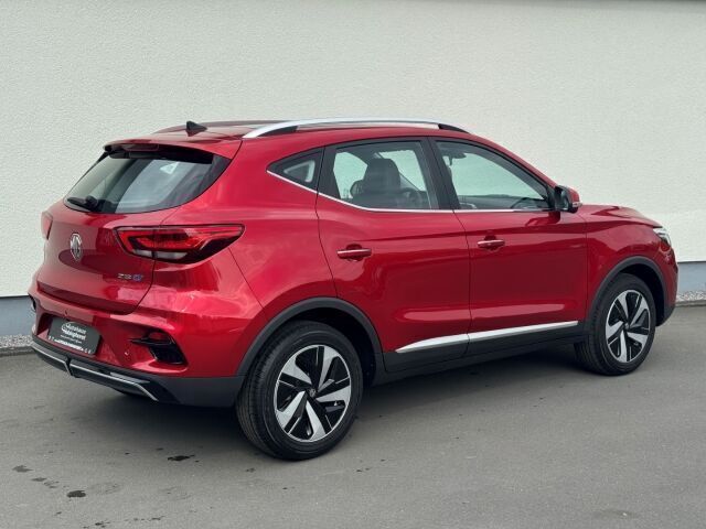 Neu MG ZS Luxury 114 kW (156 PS) 2025 Rot Limousine