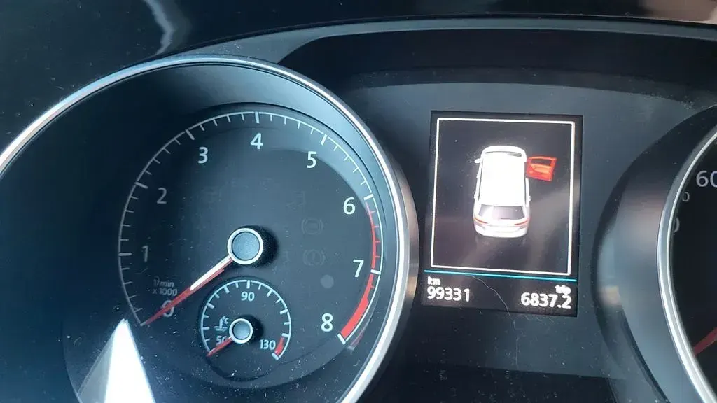 Gebraucht VW Touran Highline 150 PS (110 kW) 2017 Blau Van / Kleinbus