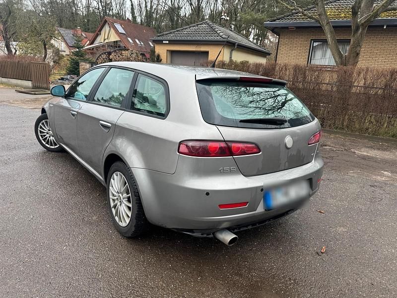 Gebraucht Alfa Romeo 159 160 PS (117 kW) 2010 Grau Kombi