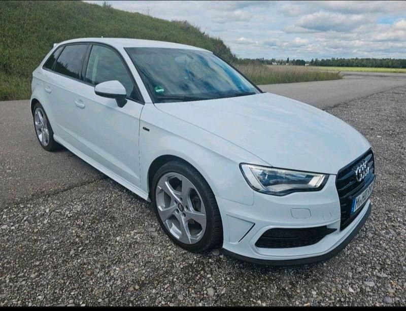 Gebraucht Audi A3 S-Line 150 PS (110 kW) 2015 Weiß Limousine