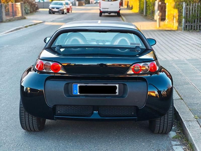 Gebraucht Smart Roadster 61 PS (44 kW) 2003 Schwarz Cabrio