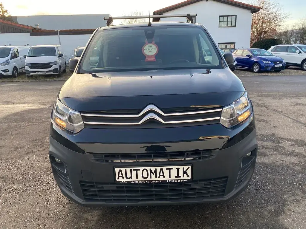 Gebraucht Citroën Berlingo 131 PS (96 kW) 2020 Schwarz Van / Kleinbus