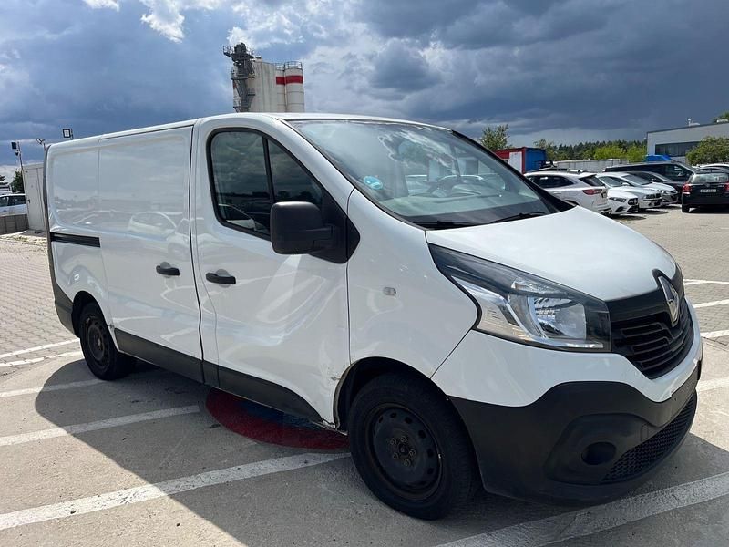 Weiß Gebraucht 2019 Renault Trafic Komfort Van | 5.499 € - Bild 1/4
