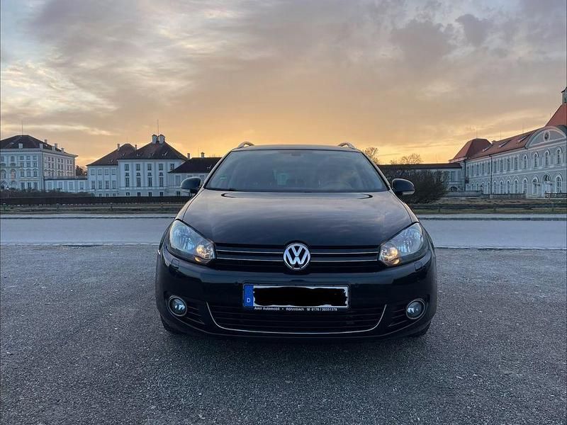 Gebraucht VW Golf VI Style 105 PS (77 kW) 2011 Schwarz Kleinwagen