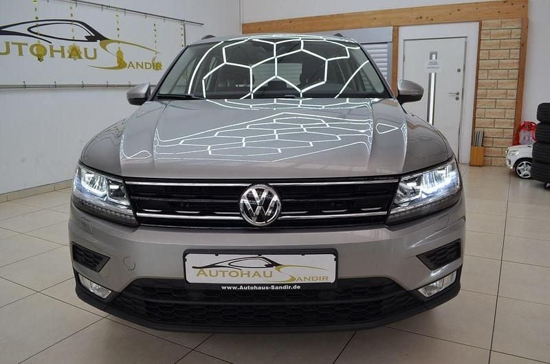 Gebraucht VW Tiguan 150 PS (110 kW) 2016 Silber SUV