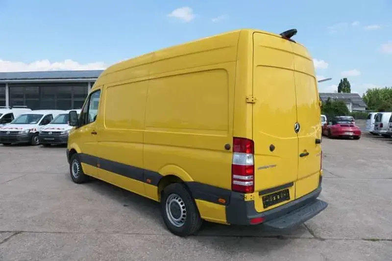 Gebraucht Mercedes Sprinter 143 PS (105 kW) 2017 Gelb Van