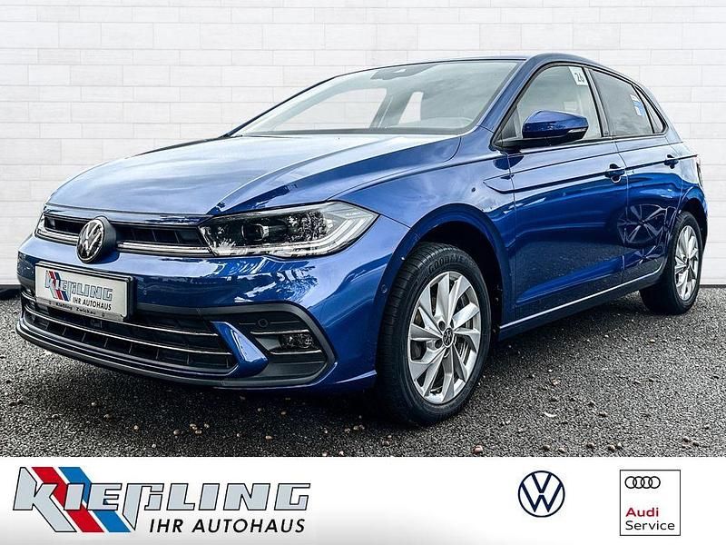 Blau Gebraucht 2023 VW Polo Style Limousine | 17.950 € (Fairer Preis) - Bild 1/4
