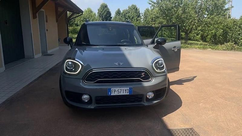 Grau Gebraucht 2018 Mini Cooper S Countryman Hype SUV | 18.000 € (Fairer Preis) - Bild 1/4