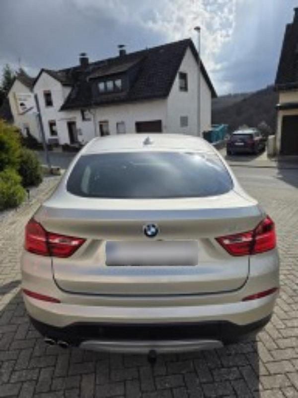 Gebraucht BMW X4 313 PS (230 kW) 2016 Gold SUV