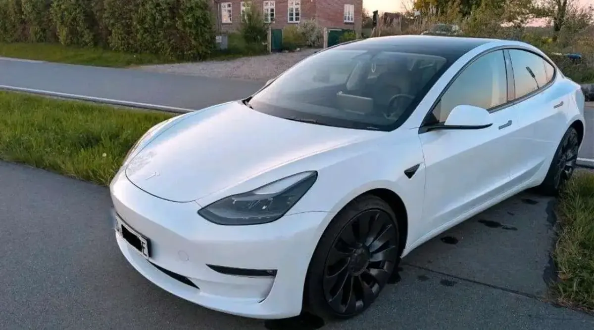 Gebraucht Tesla Model 3 Performance 377 kW (513 PS) 2021 Weiß Limousine