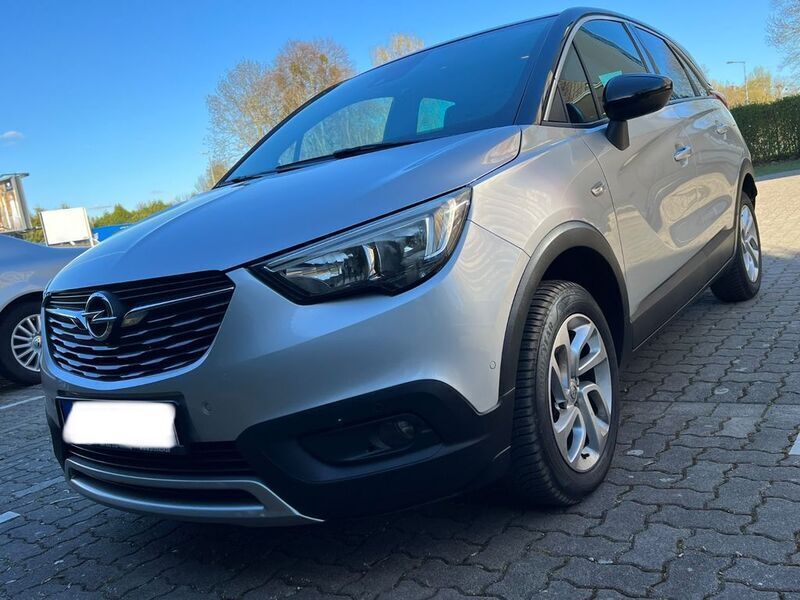 Silber Gebraucht 2018 Opel Crossland Innovation SUV | 10.990 € (Guter Preis) - Bild 1/4