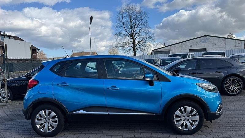 Gebraucht Renault Captur Dynamique 90 PS (66 kW) 2014 Blau SUV