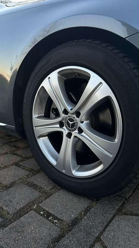 Gebraucht Mercedes 220 194 PS (142 kW) 2017 Grau Limousine