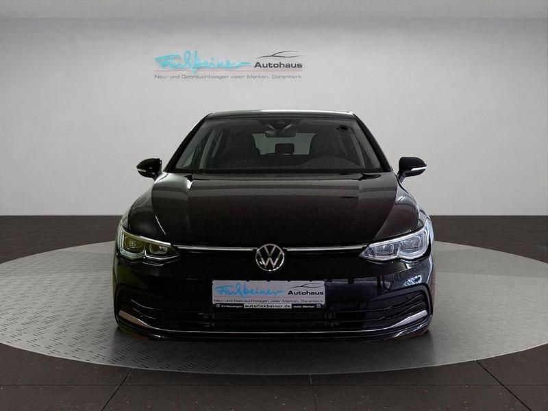 Gebraucht VW Golf VIII Style 150 PS (110 kW) 2022 Deep black perleffekt (schwarz), perleffekt Limousine