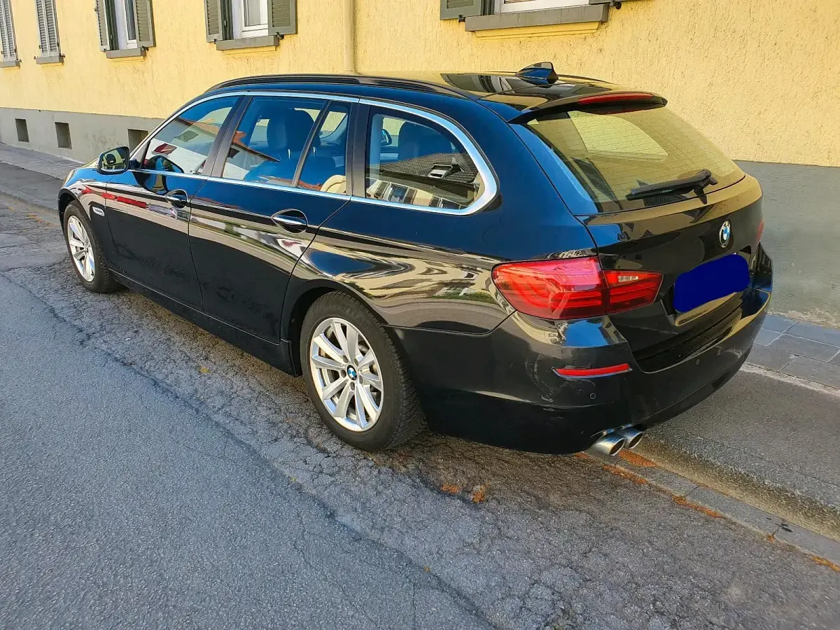 Gebraucht BMW 520 184 PS (135 kW) 2014 Schwarz Kombi