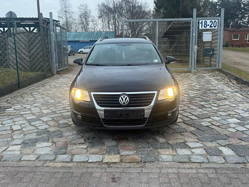 Gebraucht VW Passat 140 PS (102 kW) 2007 Schwarz Kombi